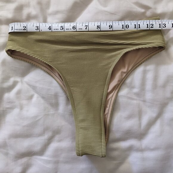 Zulu & Zephyr Bikini, top and bottom - Picture 3 of 9